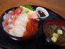 鬼鹿港近くで三色丼