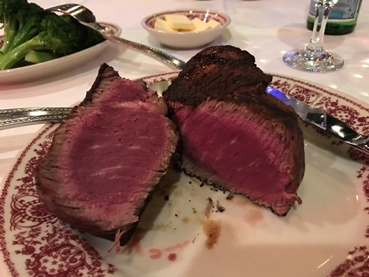 Sparks Steak House スパークスステーキハウス ニューヨークでフィレミニョンならこちら ゴルフバカの気まぐれブログゴルフバカの気まぐれブログ Sparks Steak House スパークスステーキハウス ニューヨークでフィレミニョンならこちら ゴルフバカの気まぐれブログゴルフバカの気まぐれブログ